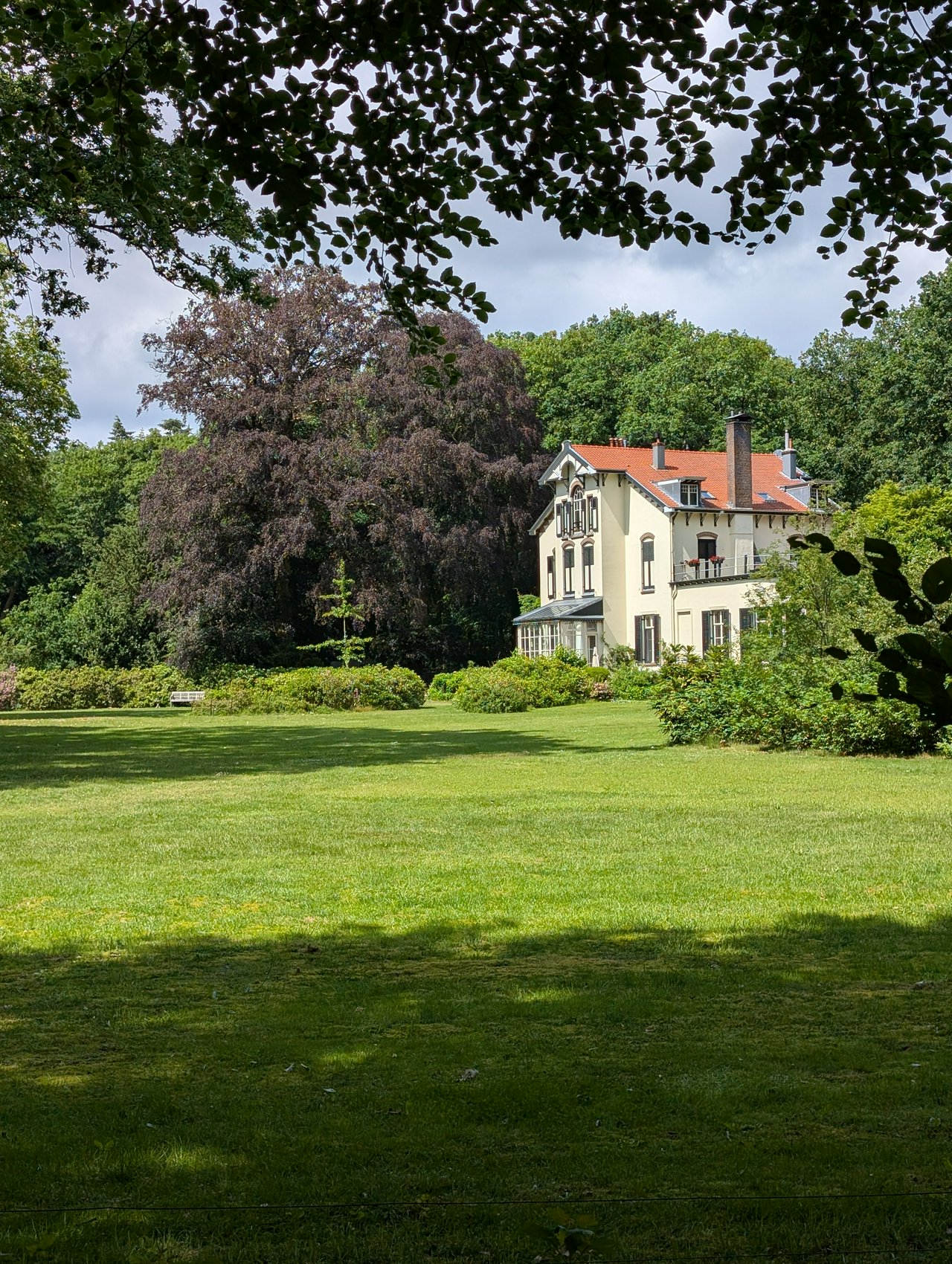 Private mansion on the grounds of Castle Hoekelum
