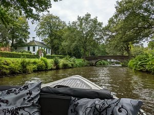 Sailing in the little Luts canal, near Nijemirdum