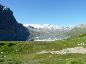 Driving to Geiranger