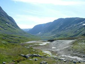 Driving to Geiranger