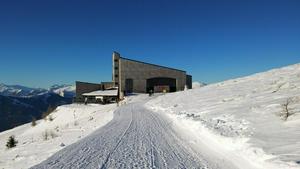 Lift station at the top of Kaiserburg