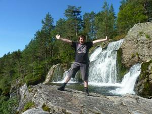 Top of Tvindefossen waterfalls