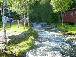 Tvindefossen waterfalls