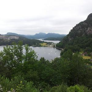 Just a casual parking spot next to the road in Norway. No biggie!